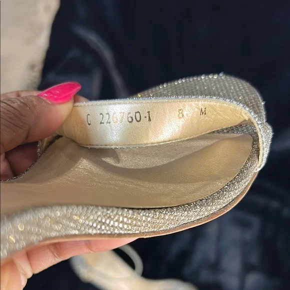 Stuart Weitzman Gold Mesh 3” Heels - Picture 5 of 8